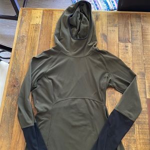 Lululemon Shape Up Pullover
